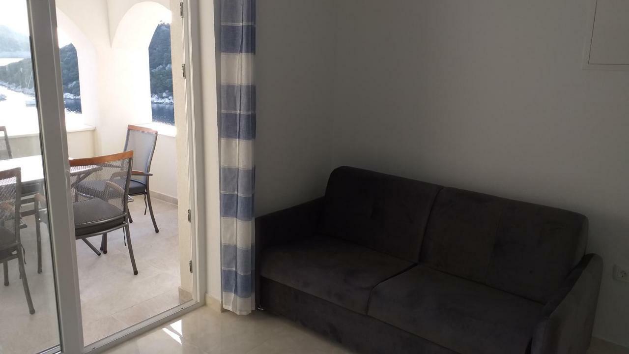 Apartment Zaklopatica Lastovo Zewnętrze zdjęcie