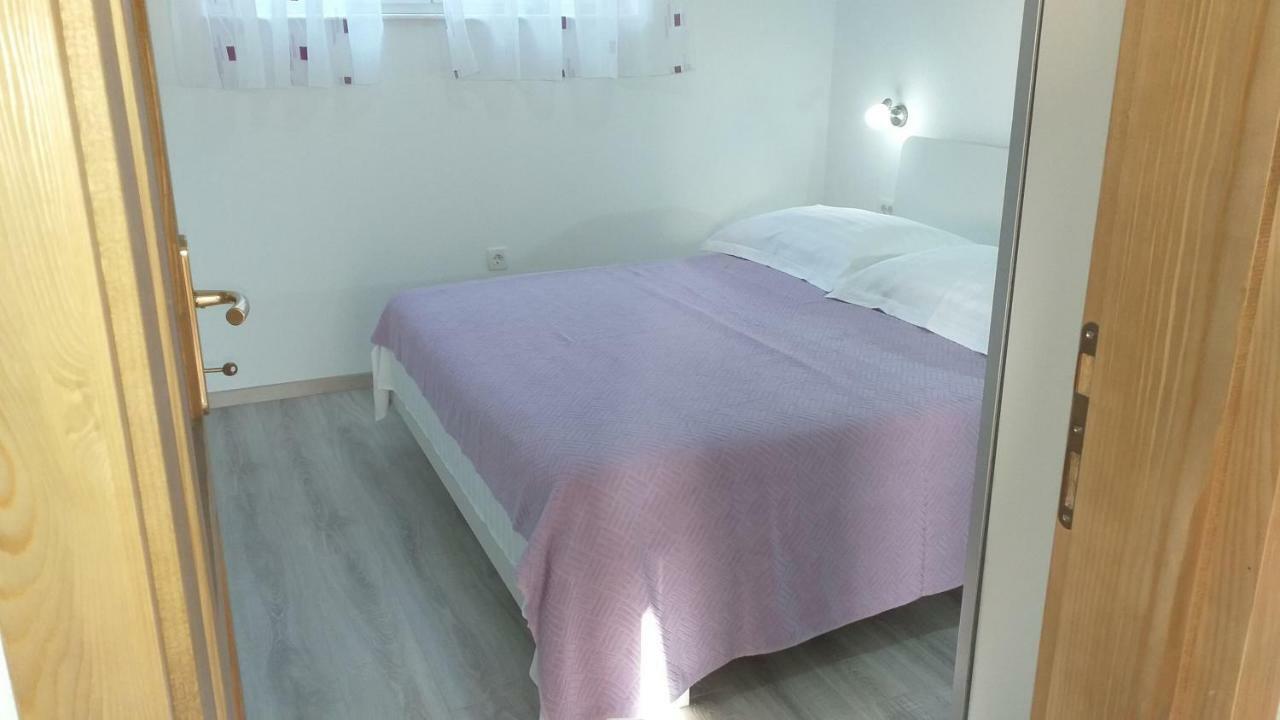 Apartment Zaklopatica Lastovo Zewnętrze zdjęcie