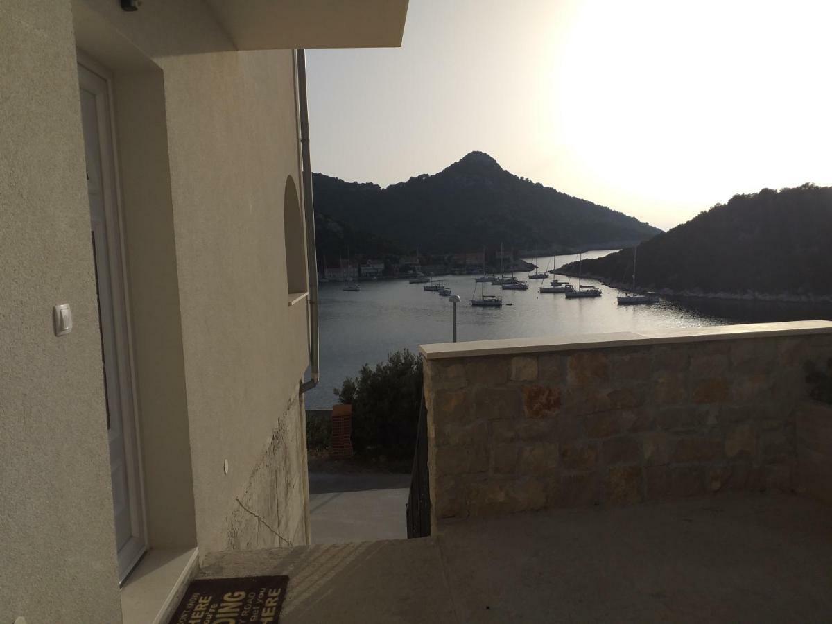 Apartment Zaklopatica Lastovo Zewnętrze zdjęcie