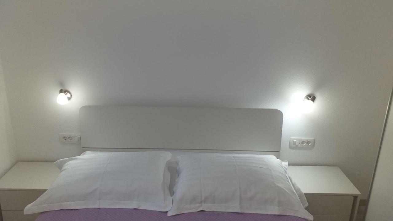 Apartment Zaklopatica Lastovo Zewnętrze zdjęcie