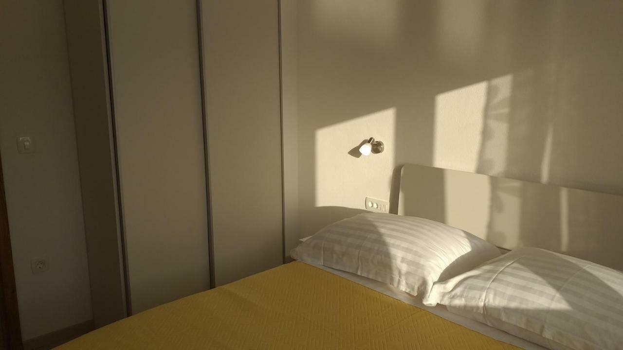 Apartment Zaklopatica Lastovo Zewnętrze zdjęcie